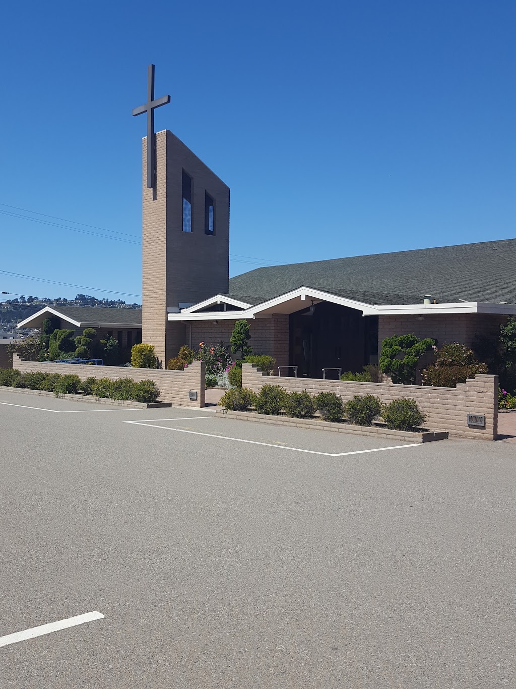 Mater Dolorosa Church | 307 Willow Ave, South San Francisco, CA 94080 | Phone: (650) 583-4131