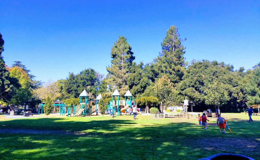 Stafford Park | 2100 Hopkins Avenue and, King St, Redwood City, CA 94062 | Phone: (650) 780-7250