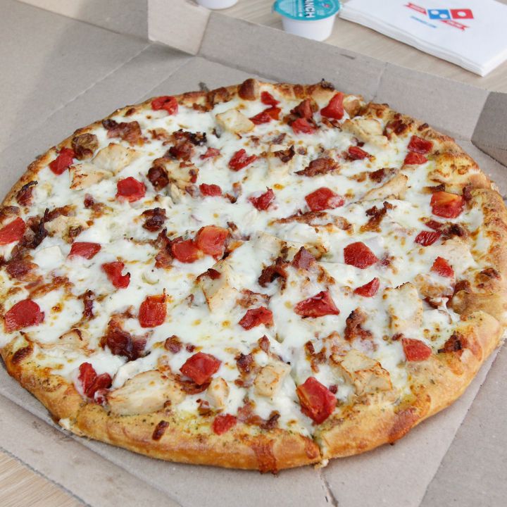 Dominos Pizza | 1989 Peabody Rd Suite 6, Vacaville, CA 95687 | Phone: (707) 447-4004