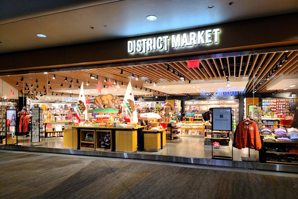 District Market | Terminal 3, 780 N McDonnell Rd, San Francisco, CA 94128 | Phone: (650) 821-8300