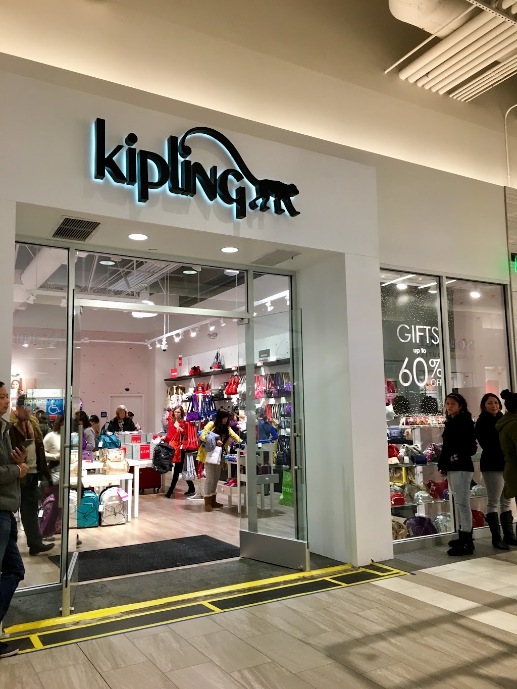 Kipling | 447 Great Mall Dr Suite #232, Milpitas, CA 95035 | Phone: (408) 935-8221