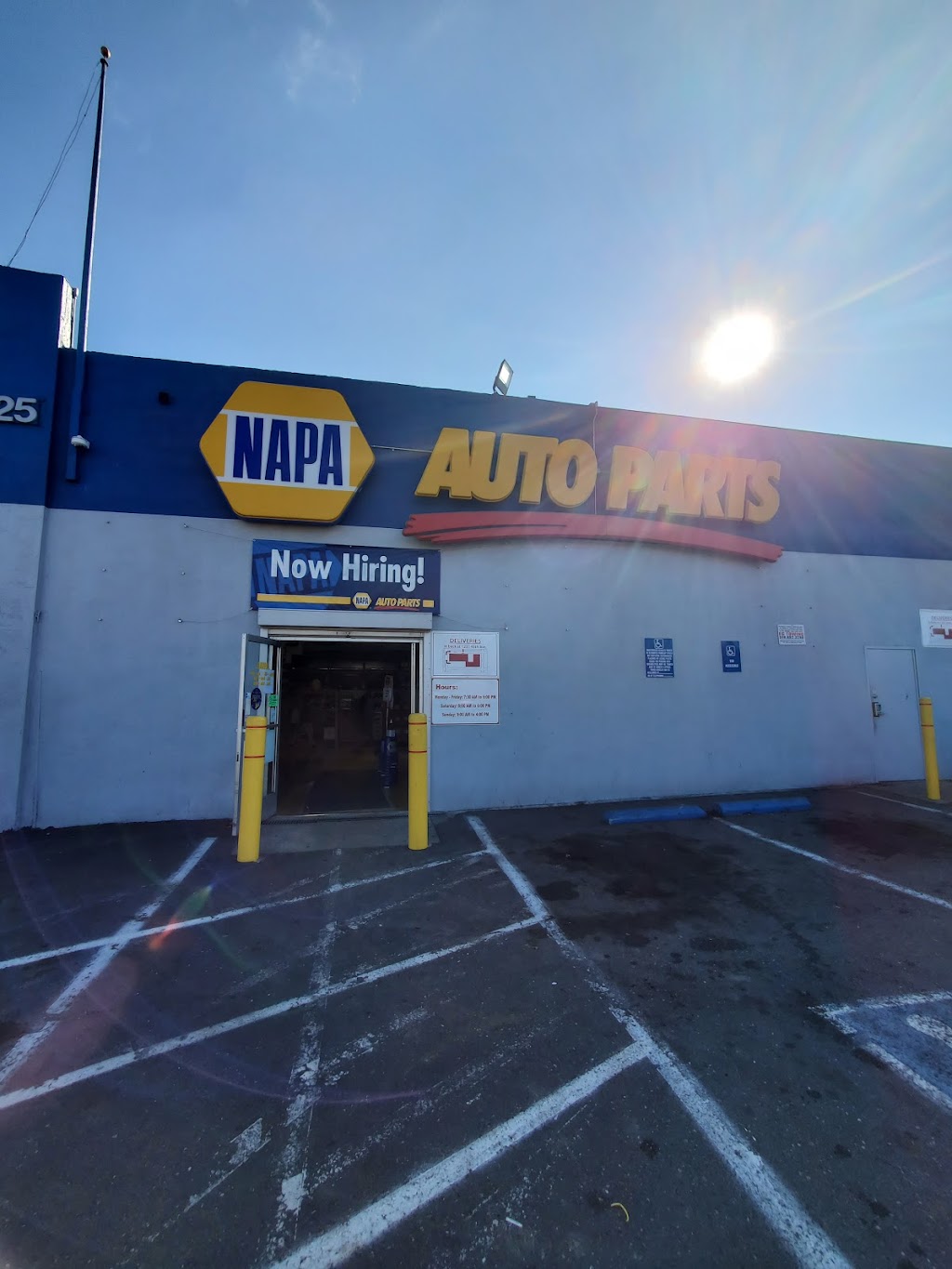 NAPA Auto Parts | 4425 International Blvd, Oakland, CA 94601 | Phone: (510) 533-3333
