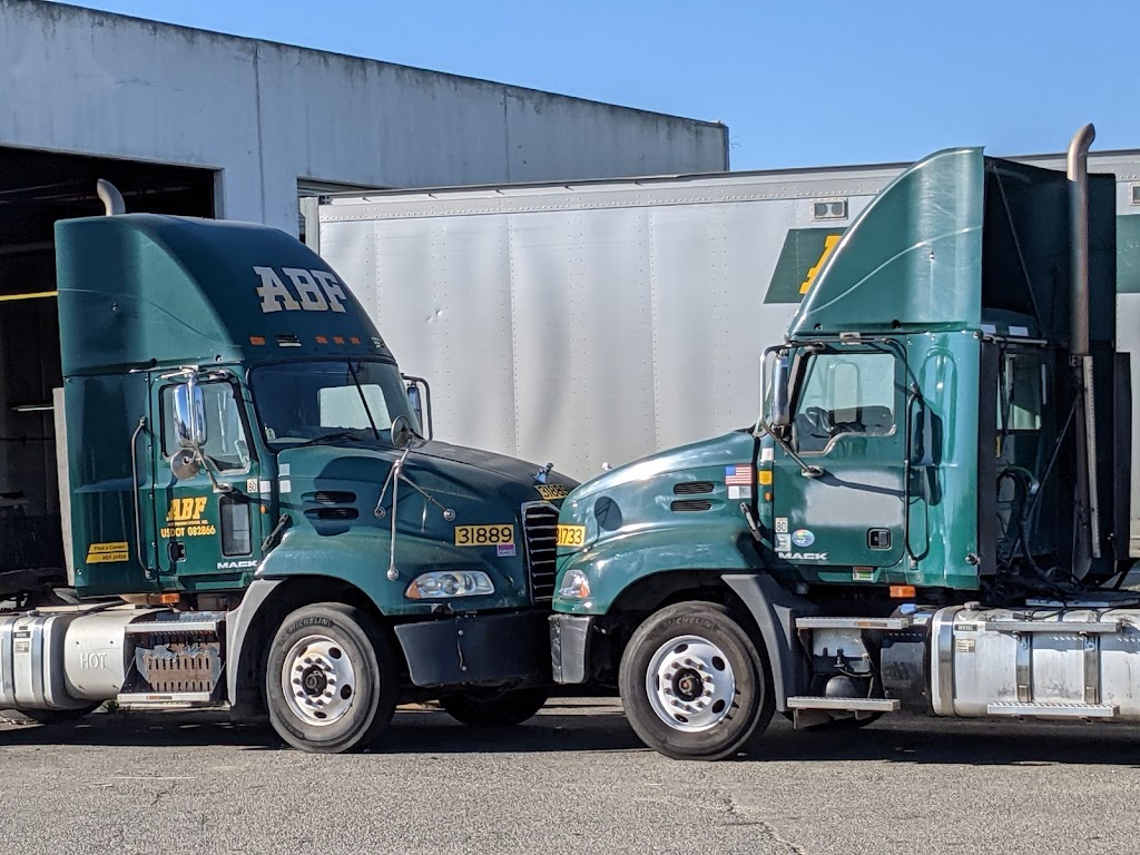 ABF Freight | 4575 Tidewater Ave, Oakland, CA 94601 | Phone: (510) 533-8575