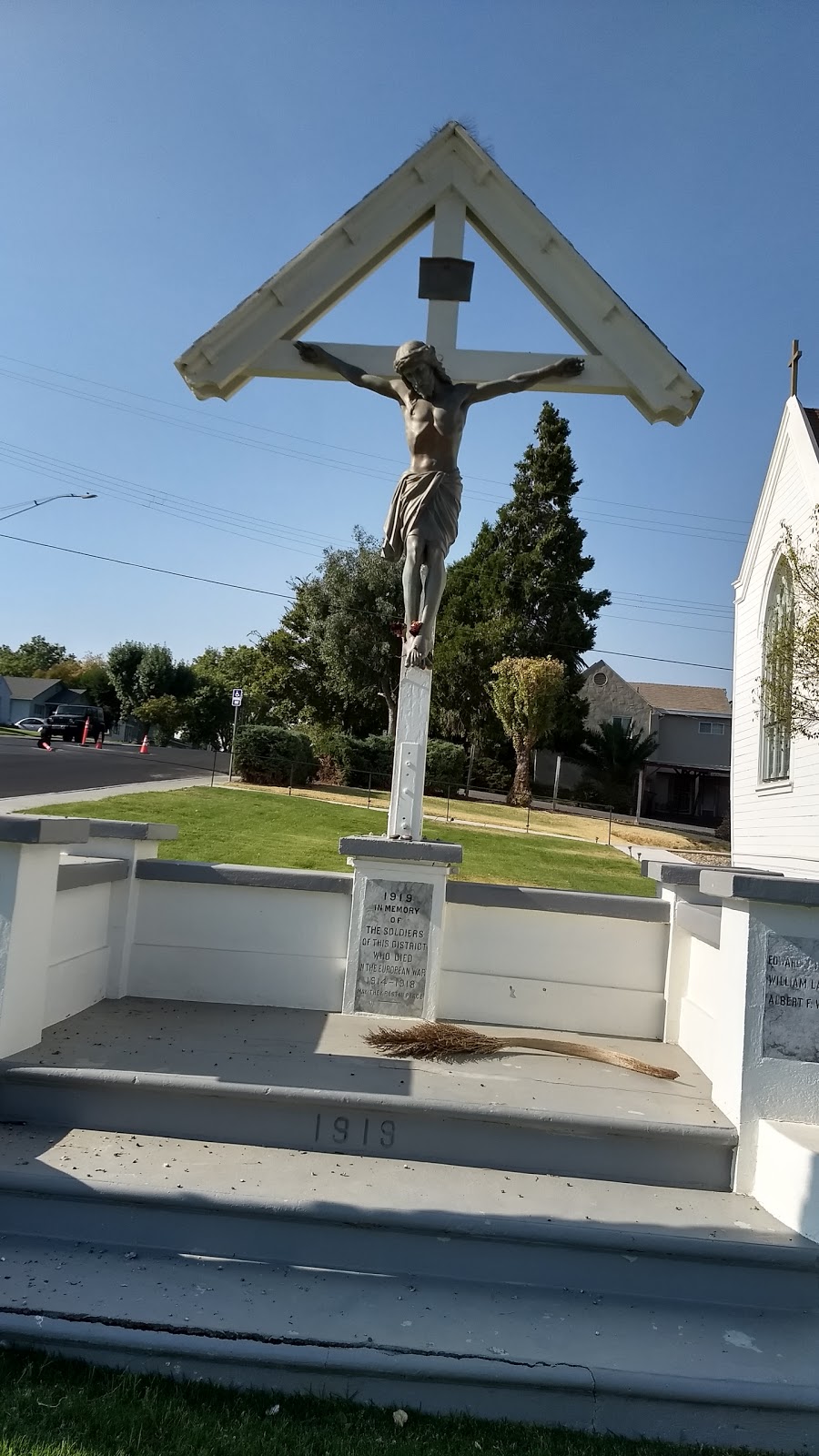 Saint Joseph Catholic Church | 220 S 4th St, Rio Vista, CA 94571 | Phone: (707) 374-2155