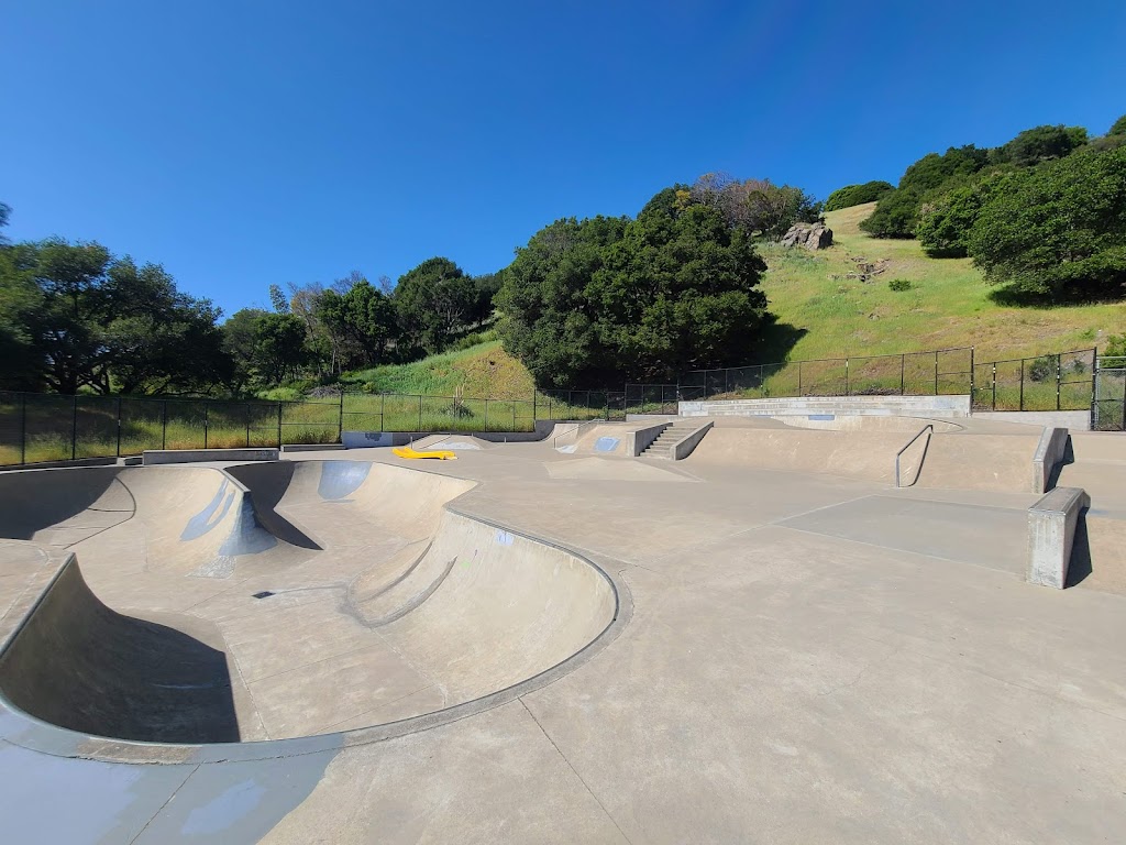 Kennelly Skatepark | 898 Red Rock Rd, Piedmont, CA 94611 | Phone: (510) 420-3070