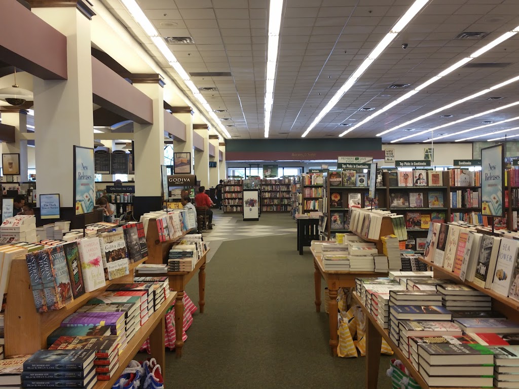 Barnes & Noble | 3600 Stevens Creek Blvd, San Jose, CA 95117 | Phone: (408) 984-3495
