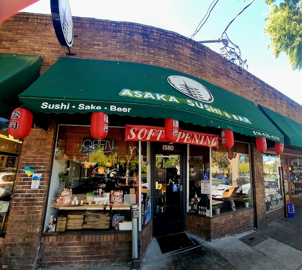 Asaka Sushi & Bar | 1580 Hopkins St, Berkeley, CA 94707 | Phone: (510) 529-4218