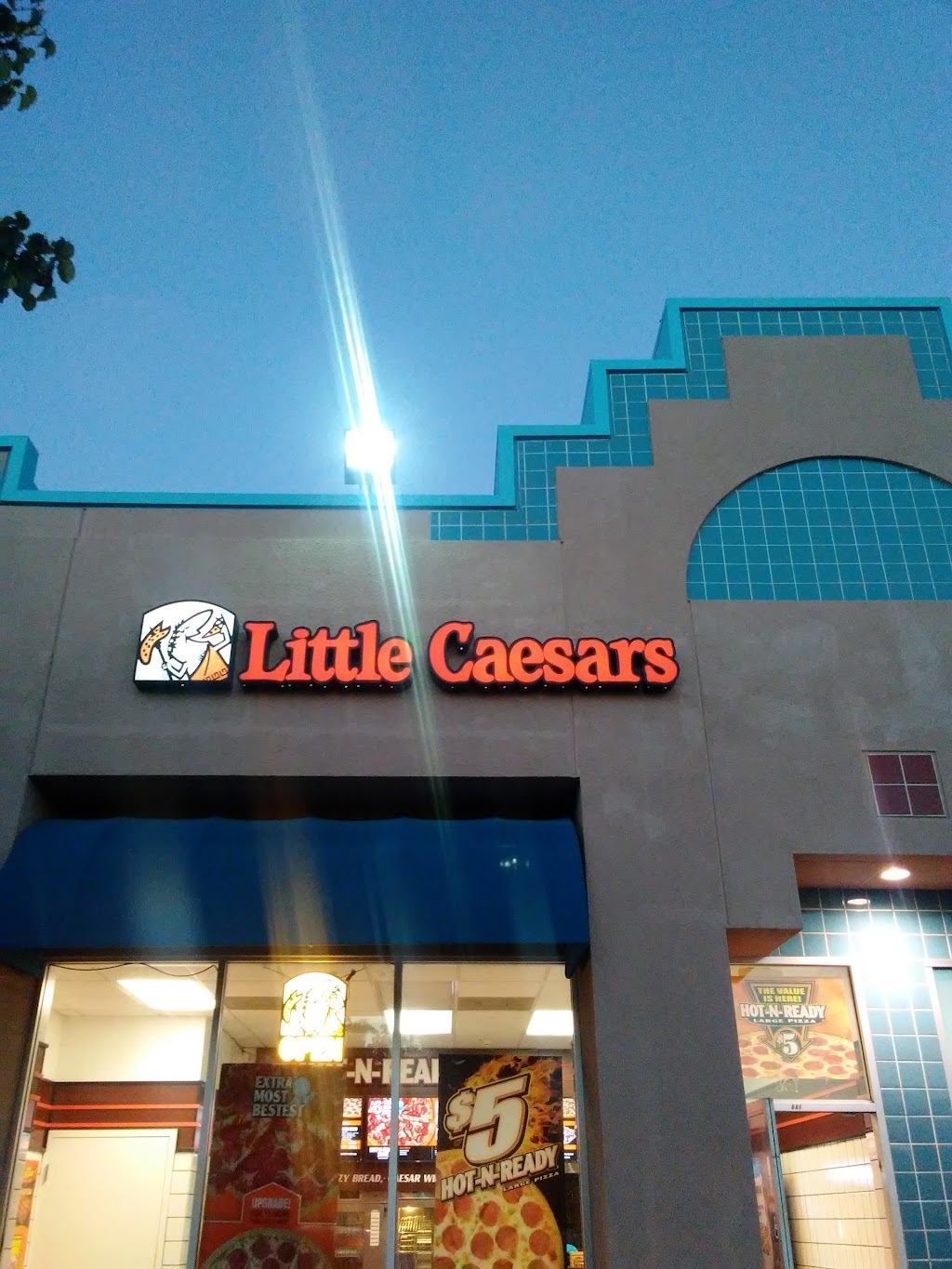 Little Caesars Pizza | 881-A Markham Ave, Vacaville, CA 95688 | Phone: (707) 448-1339
