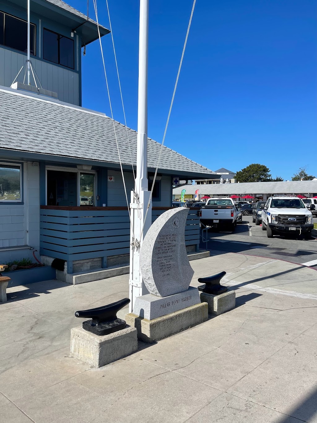 Half Moon Bay Whale Watch Departure | 1 Johnson Pier, Half Moon Bay, CA 94019 | Phone: (415) 474-3385