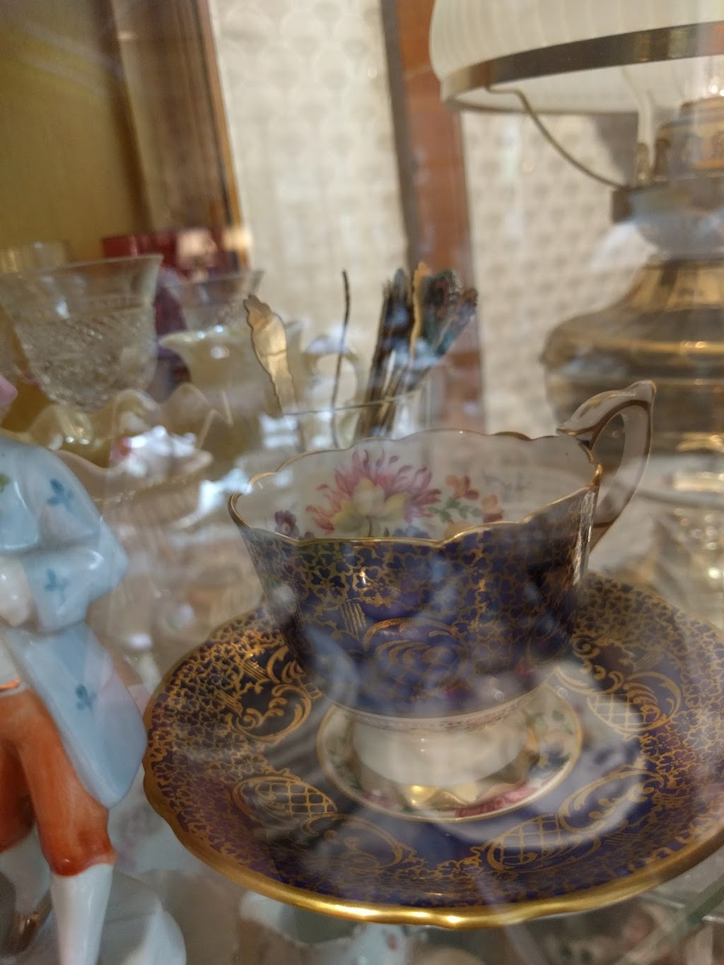 Orinda Village Antiques | 107 Orinda Way, Orinda, CA 94563 | Phone: (925) 254-2206