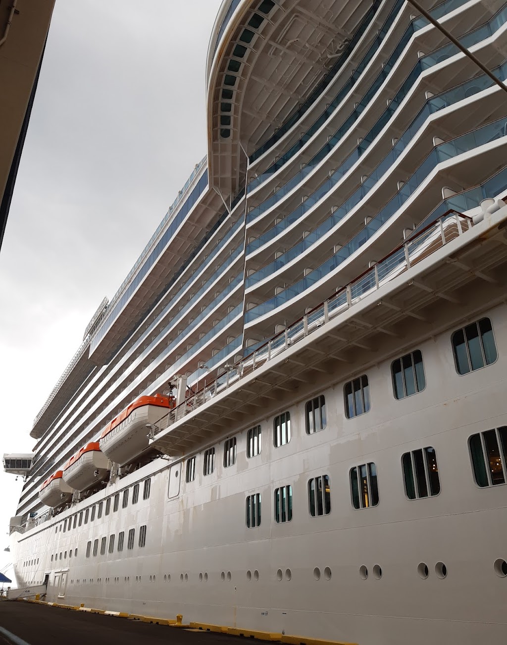 Carnival Cruise Line | Pier 27, 27 The Embarcadero, San Francisco, CA 94111 | Phone: (800) 764-7419