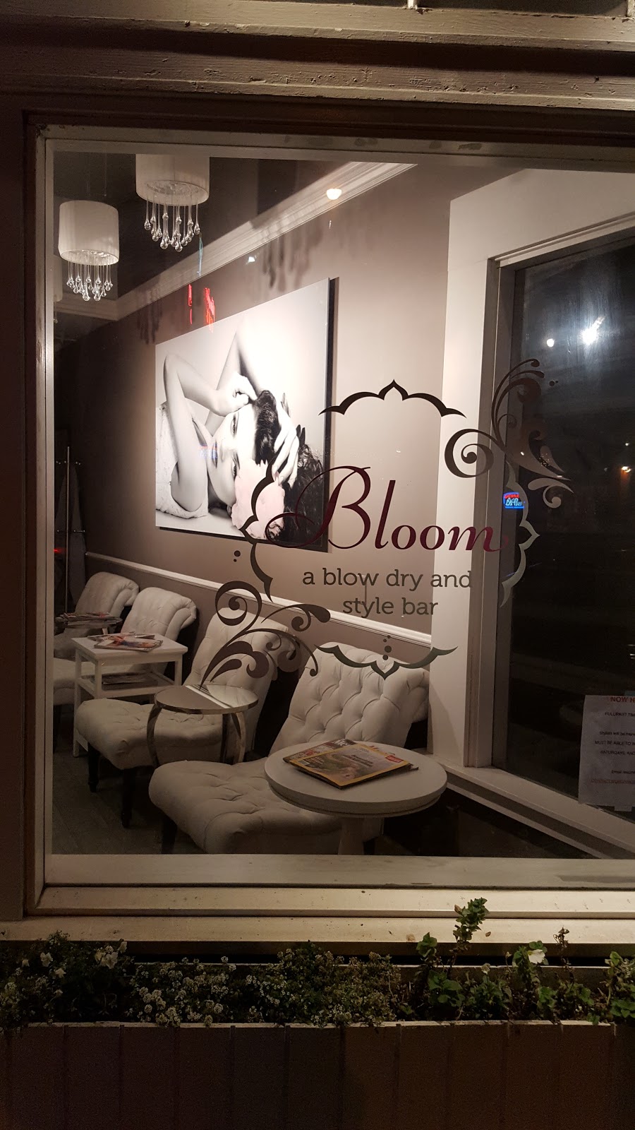Bloom Blow Dry Bar | 819 Ulloa St, San Francisco, CA 94127 | Phone: (415) 702-9916