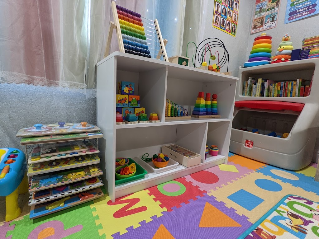 Manas Montessori Preschool and Child Care | 1429 St James Pkwy, Concord, CA 94521 | Phone: (415) 355-4191