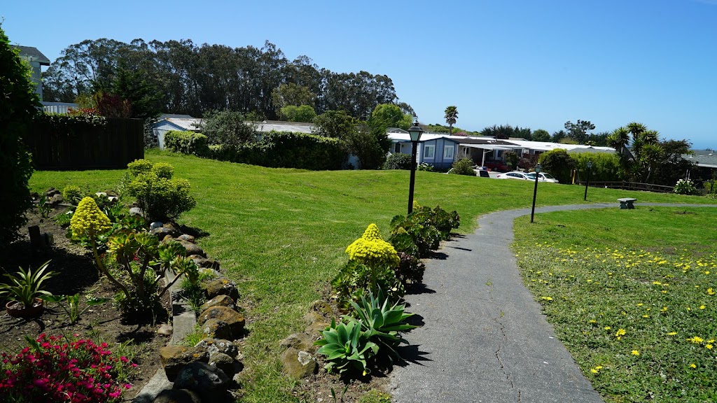 Accent Homes Inc. in Canada Cove Mobile Home Park | 6 Canada Cove Ave, Half Moon Bay, CA 94019 | Phone: (650) 726-5503