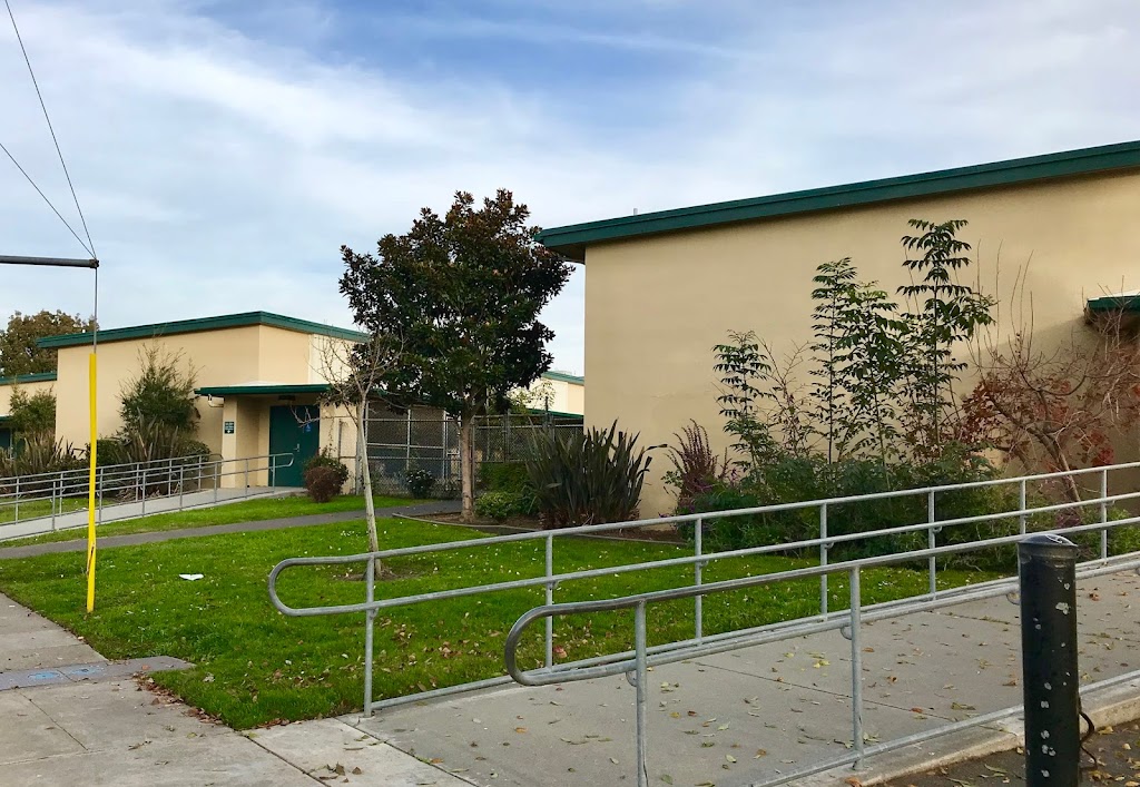 Otis Elementary School | 3010 Fillmore St, Alameda, CA 94501 | Phone: (510) 748-4013
