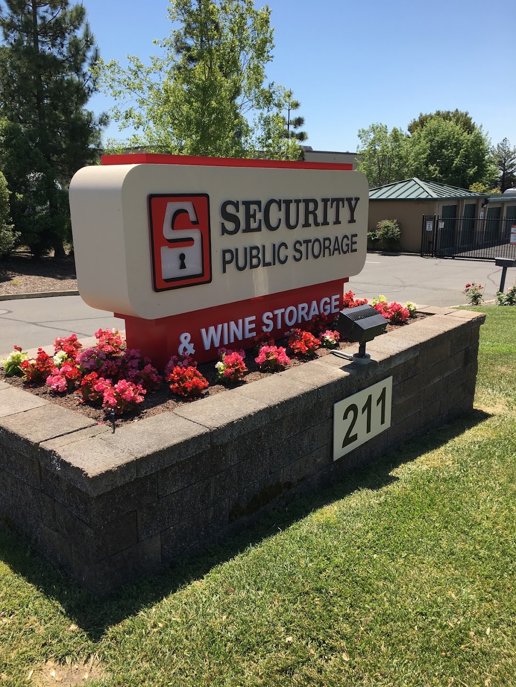 Security Public Storage | 211 Devlin Rd, Napa, CA 94558 | Phone: (707) 549-6202