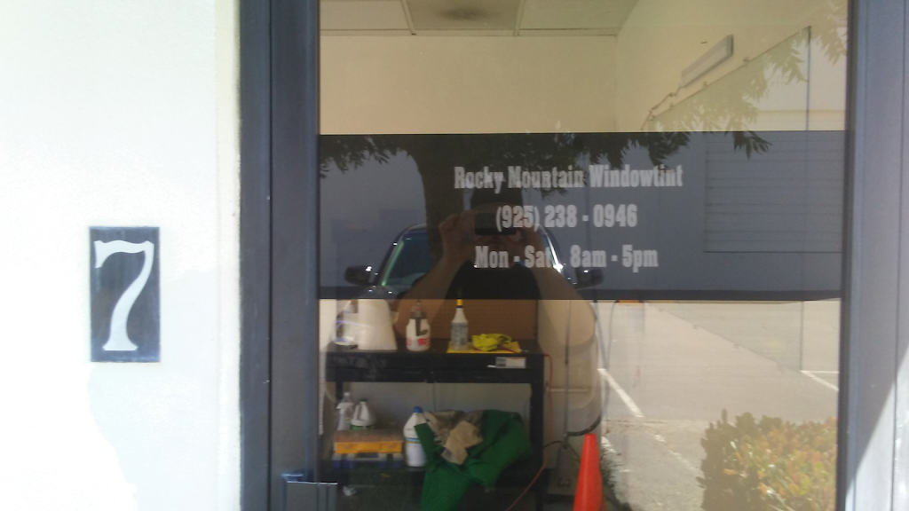Rocky Mountain Windowtint | 1771 Vineyard Dr #7, Antioch, CA 94509 | Phone: (925) 238-0946