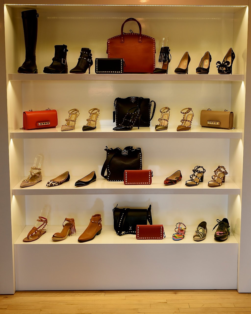 Shoe Stories of Sausalito | 22 El Portal, Sausalito, CA 94965 | Phone: (415) 215-7715