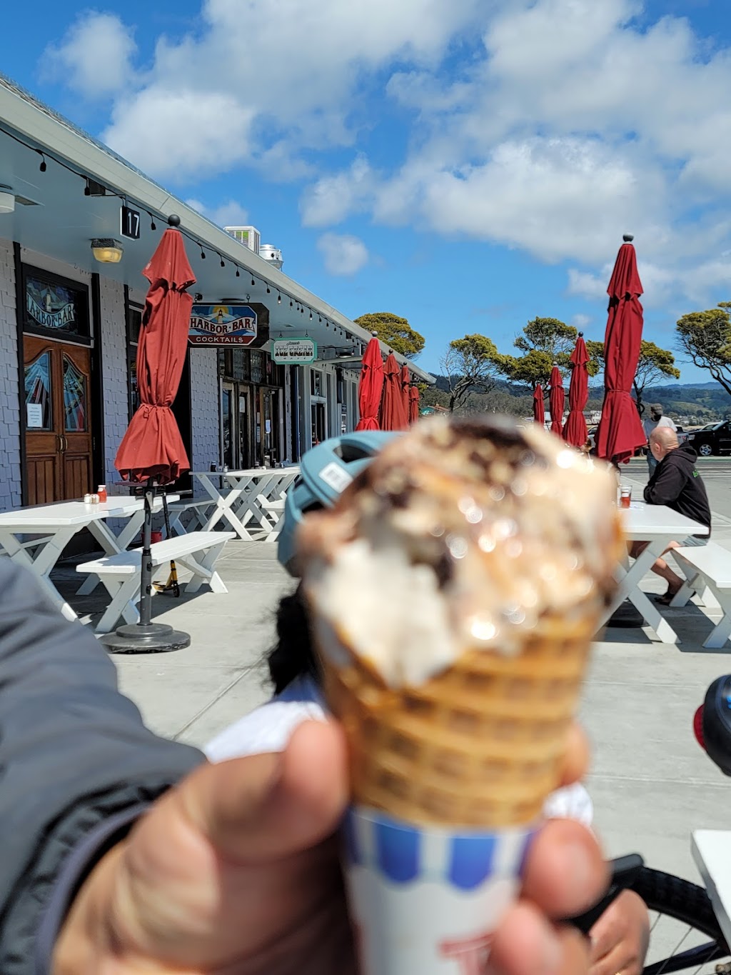 Joannes Ice Cream Cafe | 9 Johnson Pier, Half Moon Bay, CA 94019 | Phone: (650) 726-2722