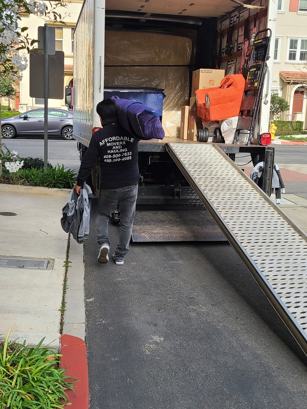 Affordable Movers And Hauling | 670 Johanna Ave #2, Sunnyvale, CA 94085 | Phone: (650) 309-2085