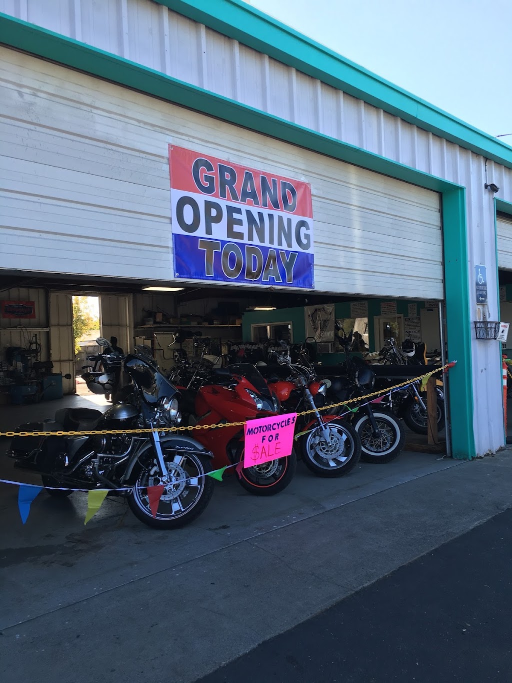 Youngs Cycles | 1451 W Texas St, Fairfield, CA 94533 | Phone: (707) 422-0352