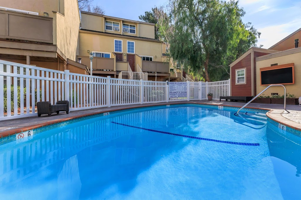 The Boulevard Apartments | 2635 Contra Costa Blvd, Pleasant Hill, CA 94523 | Phone: (925) 433-7288