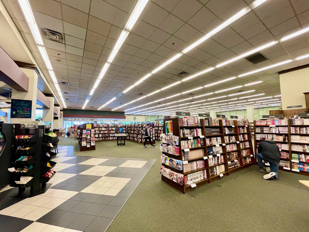 Barnes & Noble | 3600 Stevens Creek Blvd, San Jose, CA 95117 | Phone: (408) 984-3495