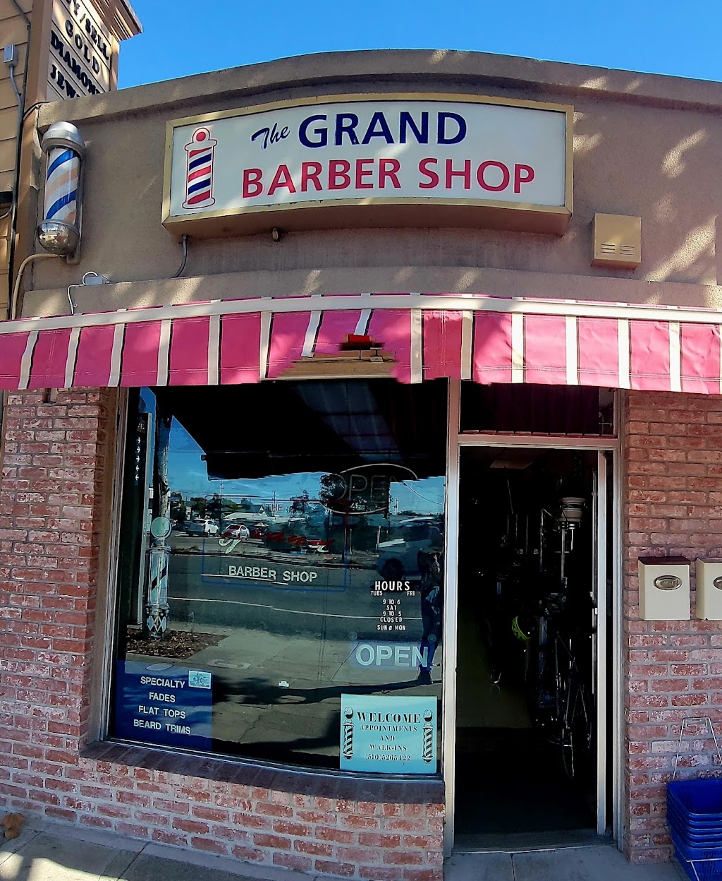 Grand Barber Shop | 3927, 10054 San Pablo Ave, El Cerrito, CA 94530 | Phone: (510) 526-5422