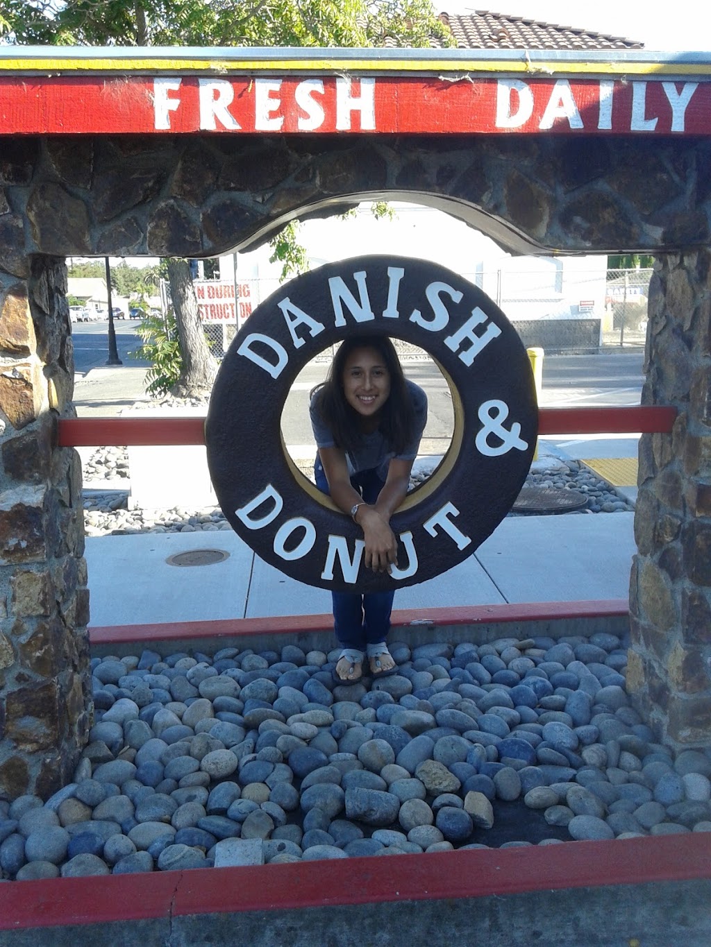 Danish & Donuts | 18580 CA-12, Sonoma, CA 95476 | Phone: (707) 938-1333