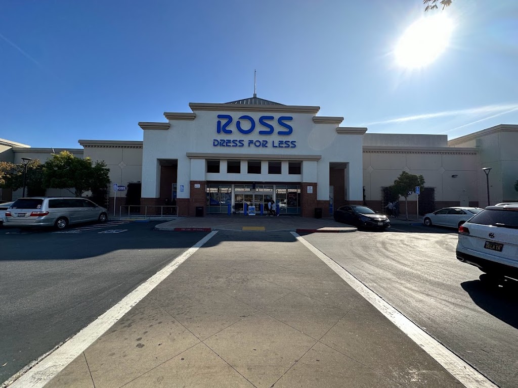 Ross Dress for Less | 2230 Bridgepointe Pkwy, San Mateo, CA 94404 | Phone: (650) 349-3307
