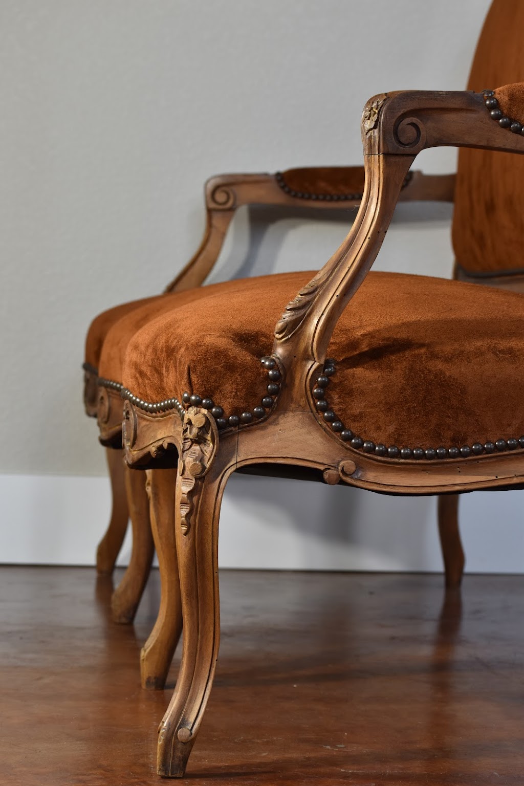 E M Upholstered Furniture | 4040 Skillman Ln, Petaluma, CA 94952 | Phone: (707) 775-2417