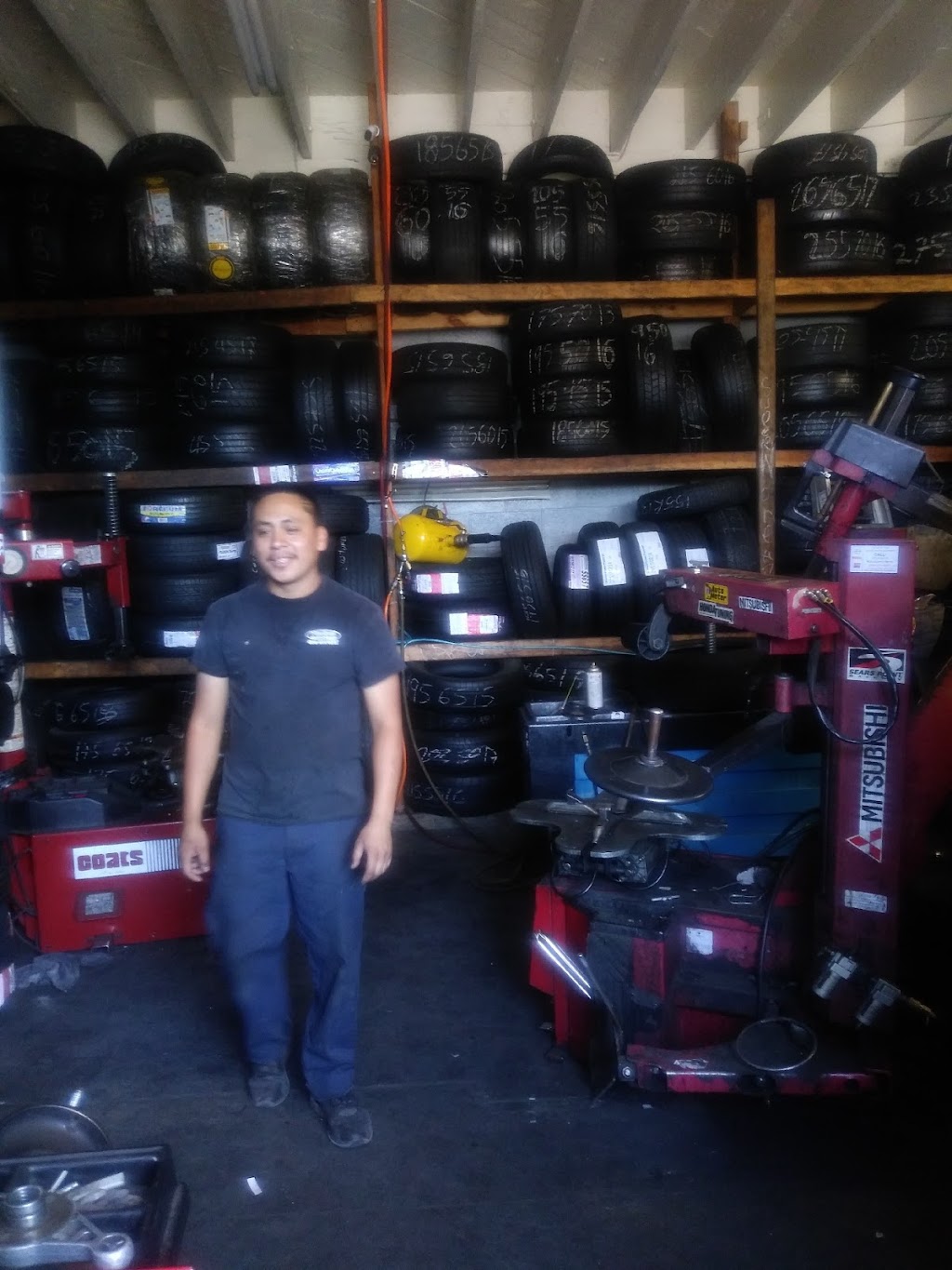 Super cheap tires | 447 E William St, San Jose, CA 95112 | Phone: (408) 449-6843