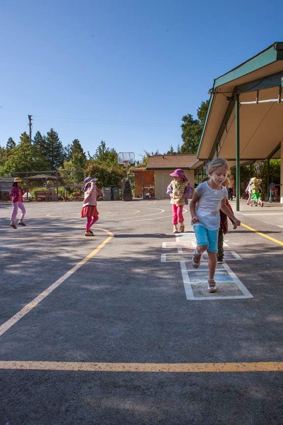 Waldorf School of the Peninsula | 11311 Mora Dr, Los Altos, CA 94024 | Phone: (650) 209-9400