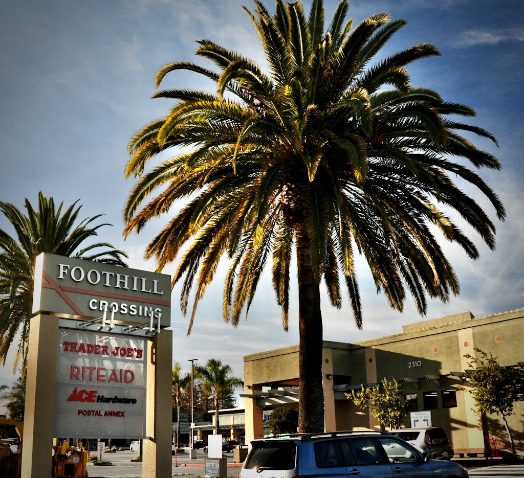 Foothill Crossing Shopping Center | 2310 Homestead Rd, Los Altos, CA 94024 | Phone: (650) 941-6900
