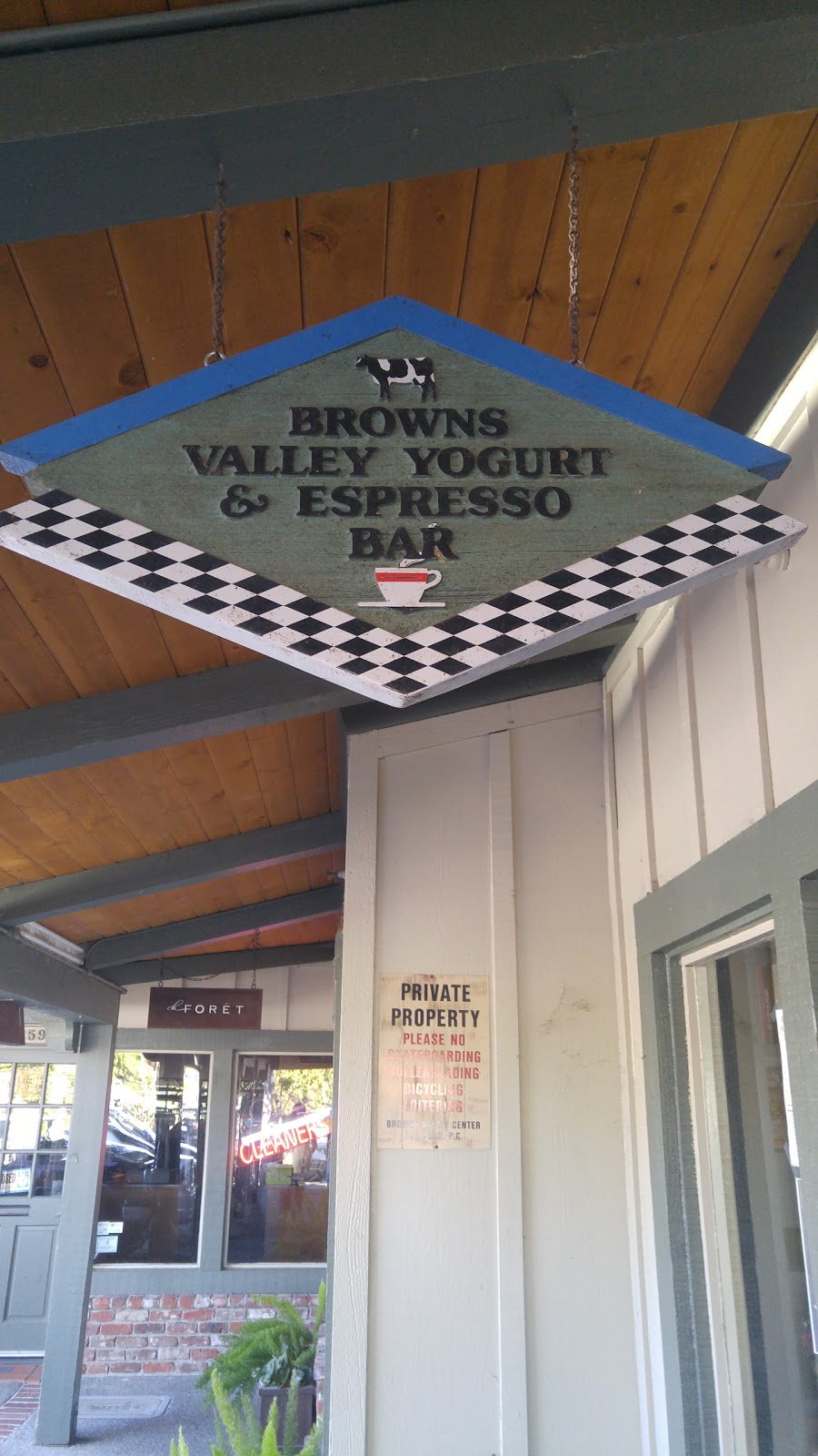Browns Valley Yogurt & Expresso Bar | 3265 Browns Valley Rd, Napa, CA 94558 | Phone: (707) 252-4977