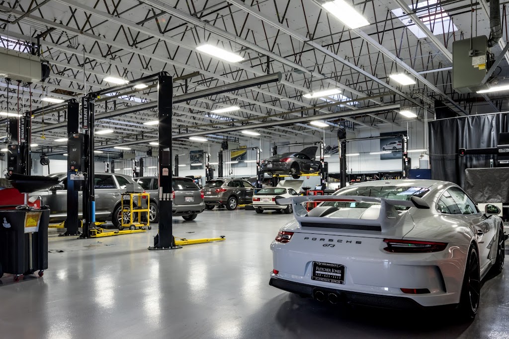Porsche Fremont Service Center | 5740 Cushing Pkwy, Fremont, CA 94538 | Phone: (510) 279-7060