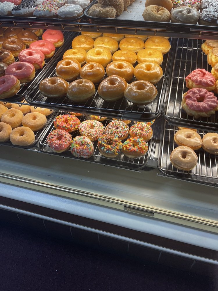 Sunshine 2 Donuts | 6730 Lone Tree Wy, Brentwood, CA 94513 | Phone: (925) 516-1218