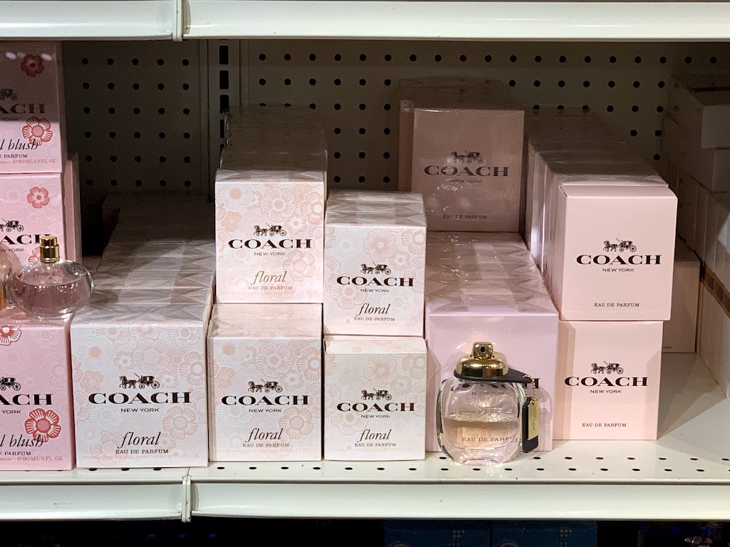 Luxury Perfumes | 296 Nut Tree Rd, Vacaville, CA 95687 | Phone: (707) 452-0945