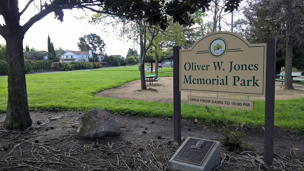 Oliver W. Jones Memorial Park | 721 Corinthia Dr, Milpitas, CA 95035 | Phone: (408) 586-3210