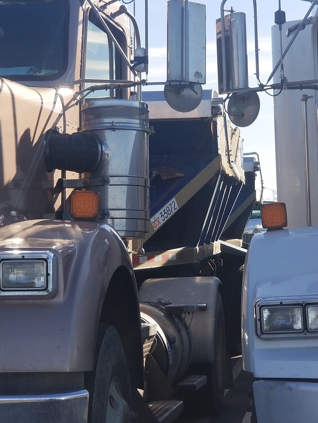 Mag Trucking | 3500 Enterprise Ave, Hayward, CA 94545 | Phone: (510) 782-8801