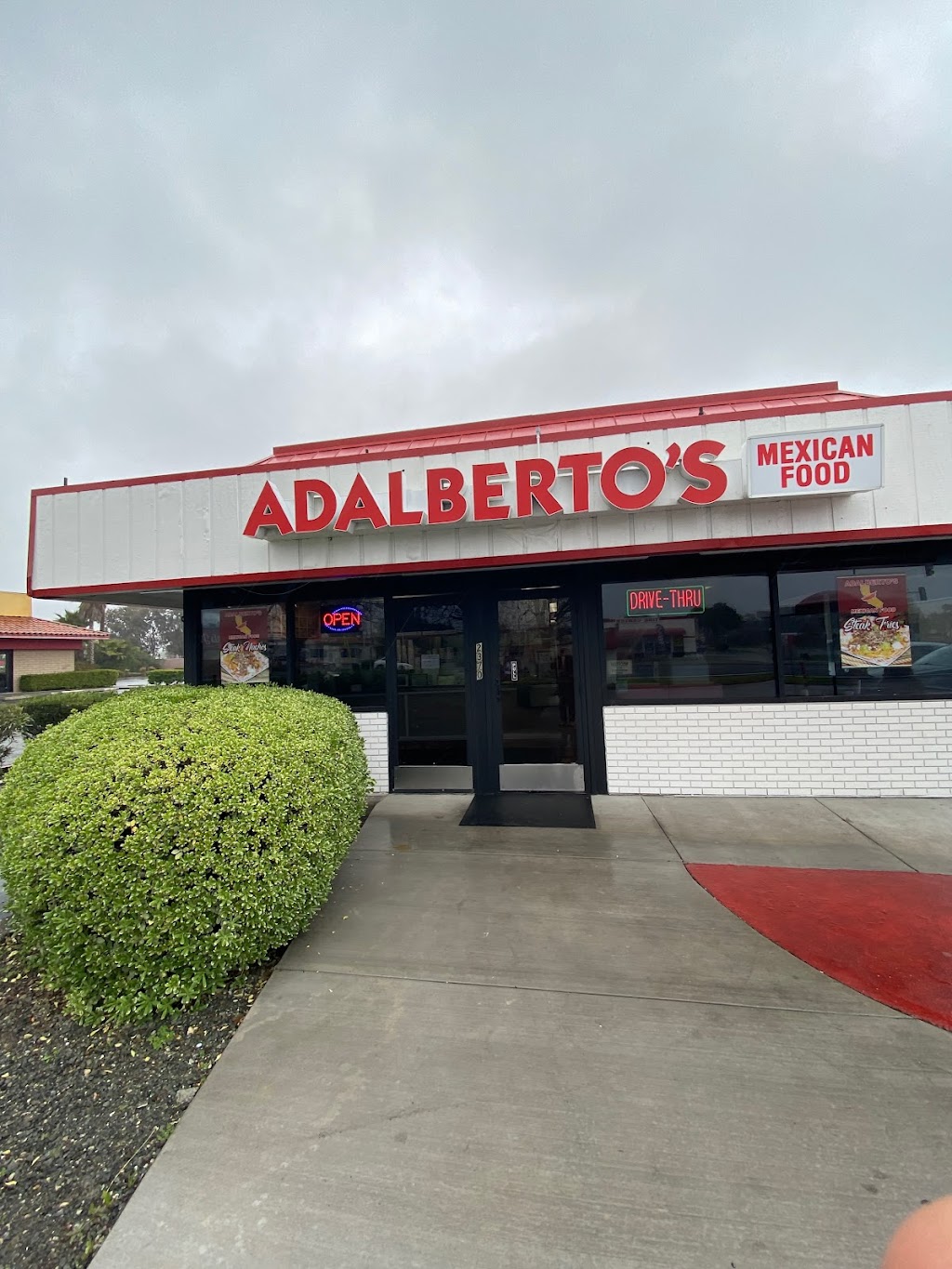 Adalbertos Mexican Food | 2370 N Texas St, Fairfield, CA 94533 | Phone: (707) 428-3604