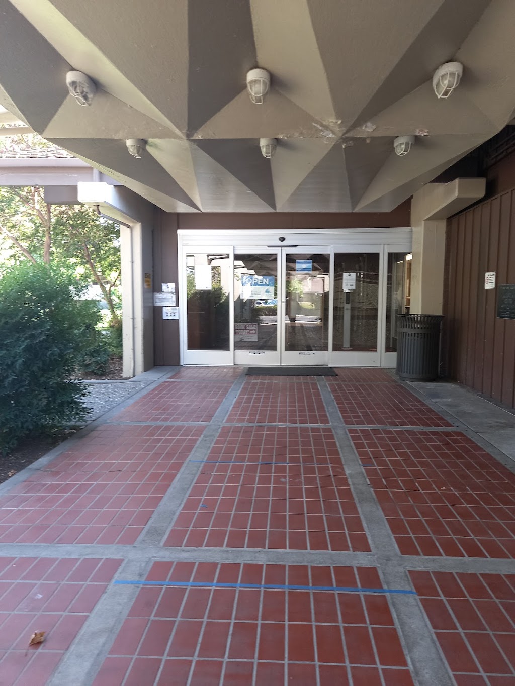 Concord Library - Contra Costa County Library | 2900 Salvio St, Concord, CA 94519 | Phone: (925) 646-5455