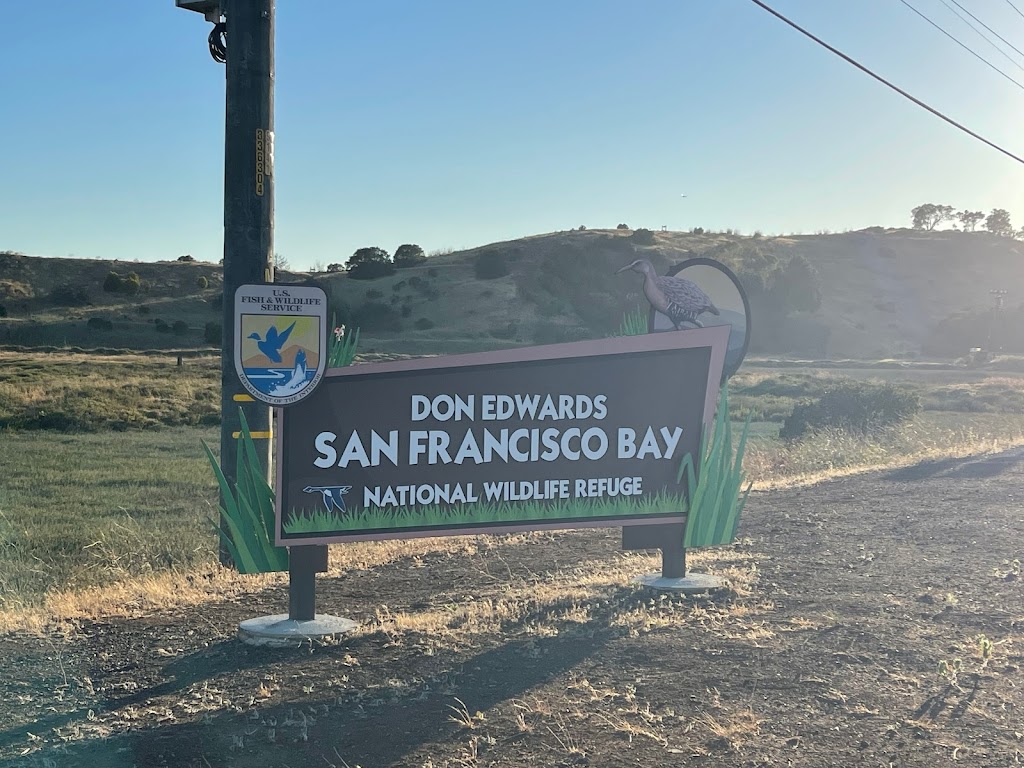San Francisco Bay National Wildlife Refuge Visitor Center | 2 Marshlands Rd, Fremont, CA 94555 | Phone: (510) 792-0222