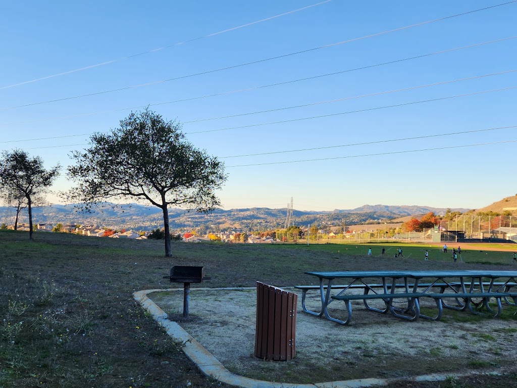 Five Canyons Park | 25852 Five Canyons Pkwy, Castro Valley, CA 94552 | Phone: (510) 544-3073
