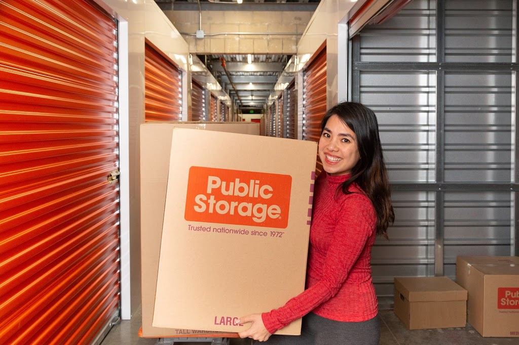 Public Storage | 20565 Valley Green Dr, Cupertino, CA 95014 | Phone: (408) 758-5779