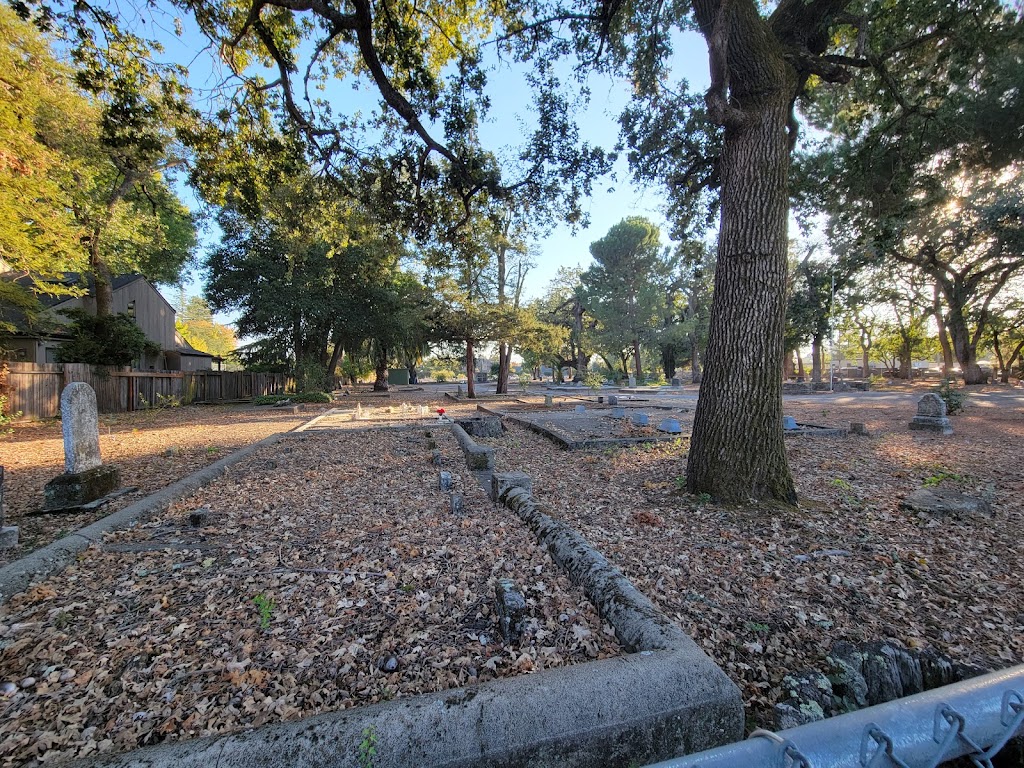 Valley Cemetery | 425 E MacArthur St, Sonoma, CA 95476 | Phone: (707) 933-2218