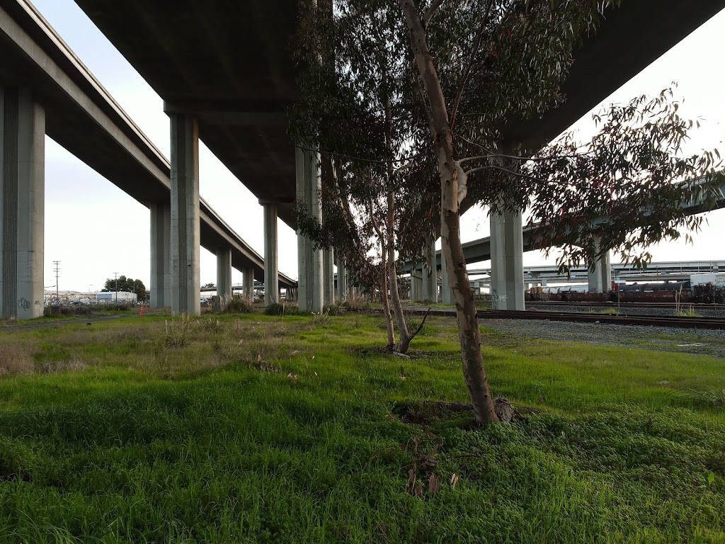 Cypress Freeway Memorial Park | 1301 Mandela Parkway, Oakland, CA 94607 | Phone: (510) 444-2489