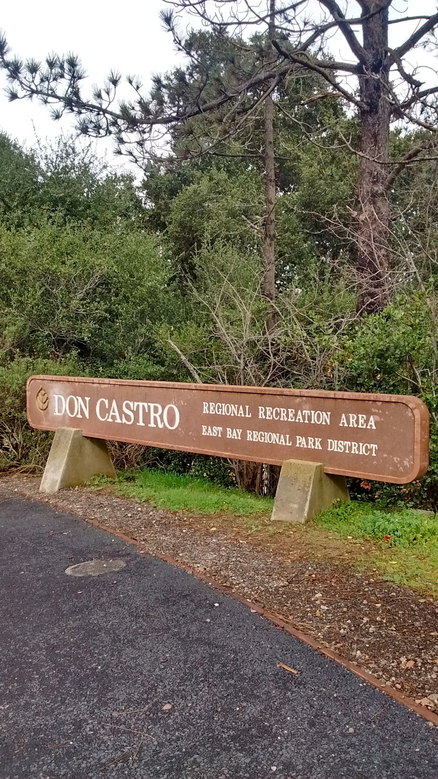 Don Castro Regional Recreation Area | 22400 Woodroe Ave, Hayward, CA 94541 | Phone: (510) 544-3073