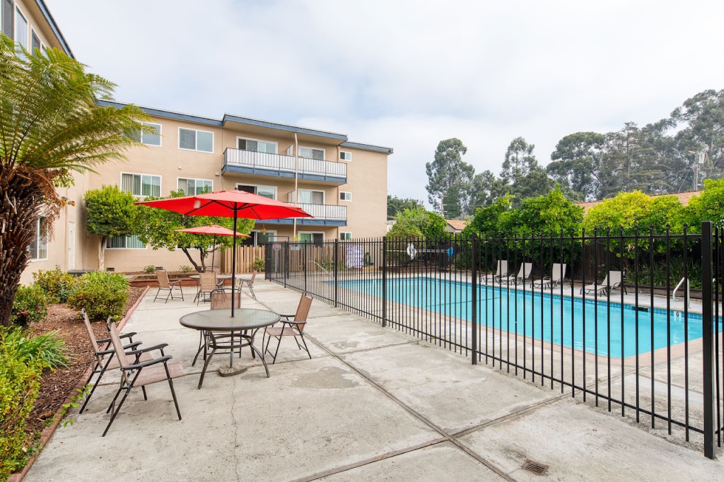 Fenix 424 Apartments by Trion Living | 424 Callan Ave Ste 104, San Leandro, CA 94577 | Phone: (510) 880-3377