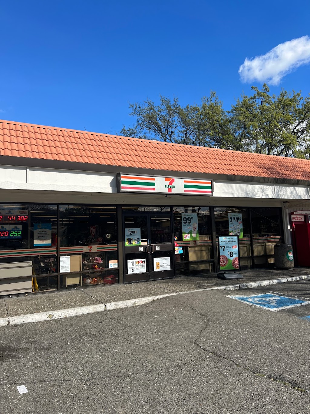 7-Eleven | 189 S Orchard Ave, Vacaville, CA 95688 | Phone: (707) 447-0711